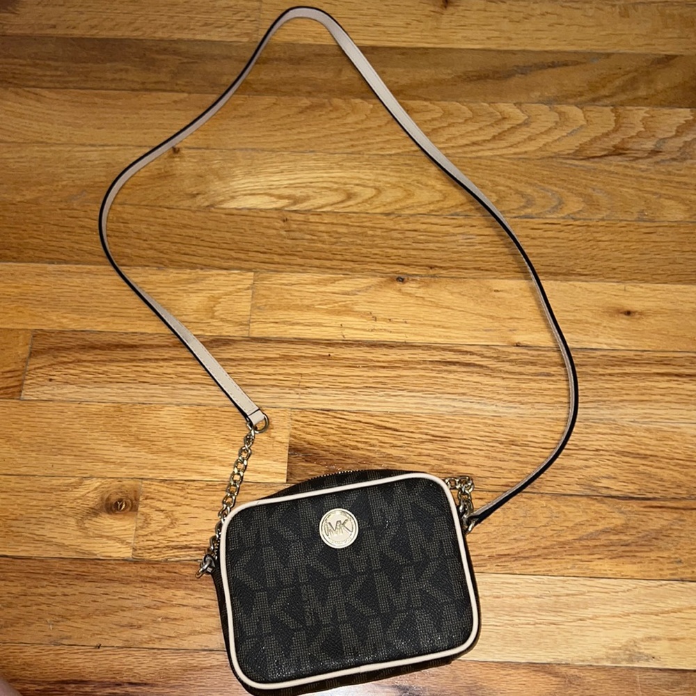 michael kors cross body bag